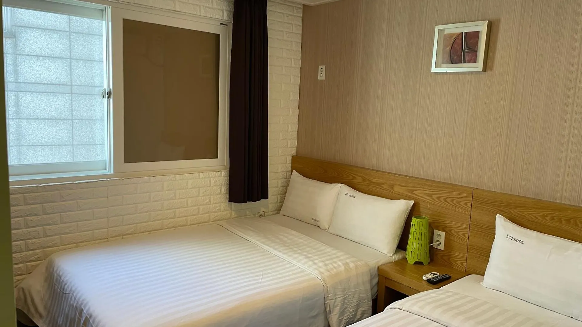 Top Hotel & Residence Seoul 3*,